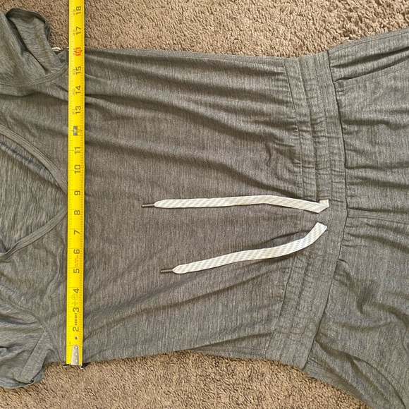 Vuori All Day Romper NWT Size Small - Picture 11 of 13